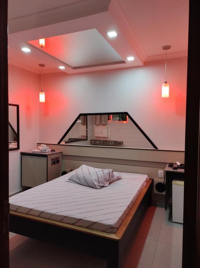 Motel Paradise (Adults Only) Sao Jose dos Campos Exterior photo